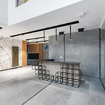 Wiktoryn 6 By Homeprime Varsó